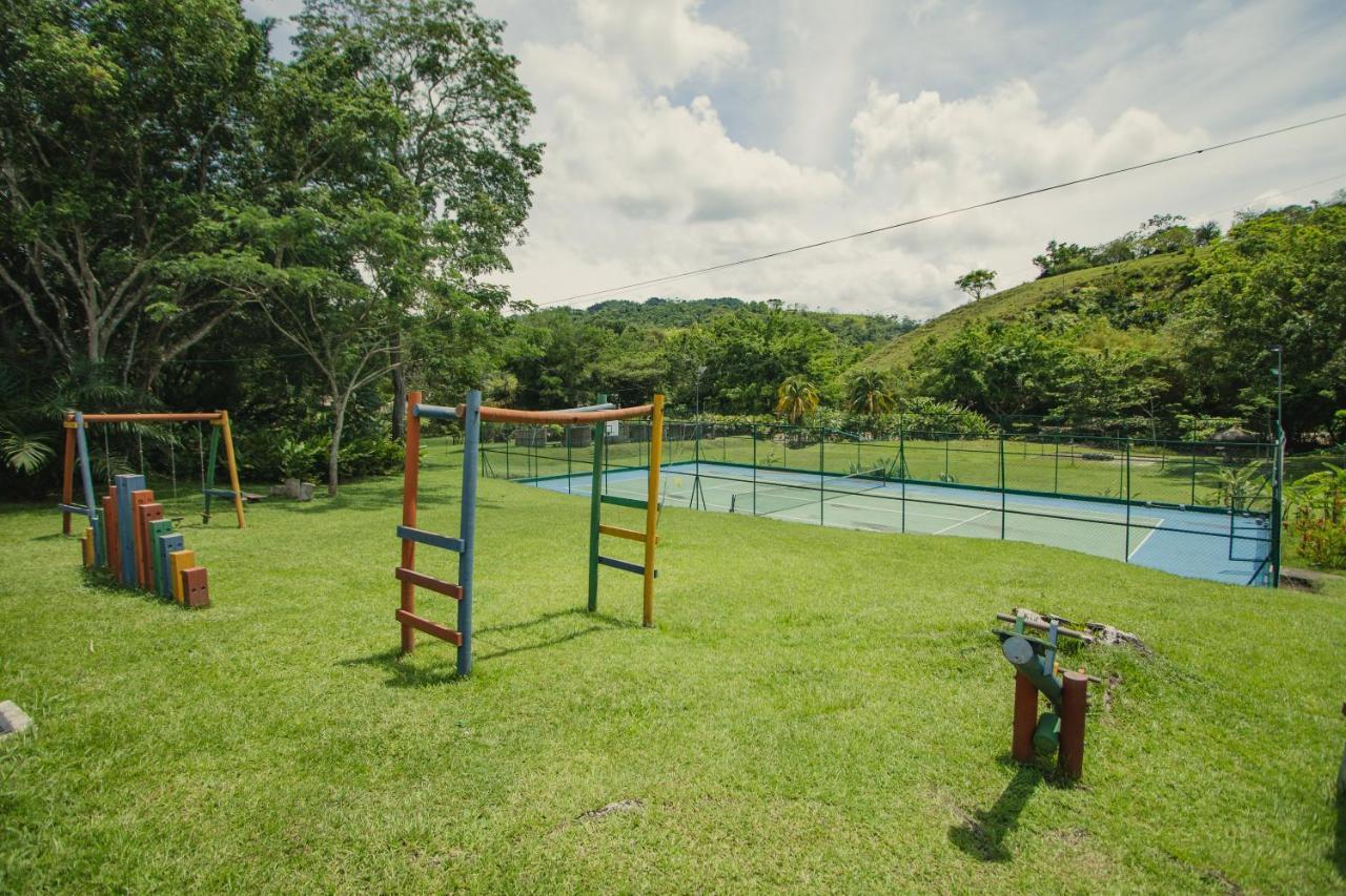 Los Colores Ecoparque Doradal Exterior photo