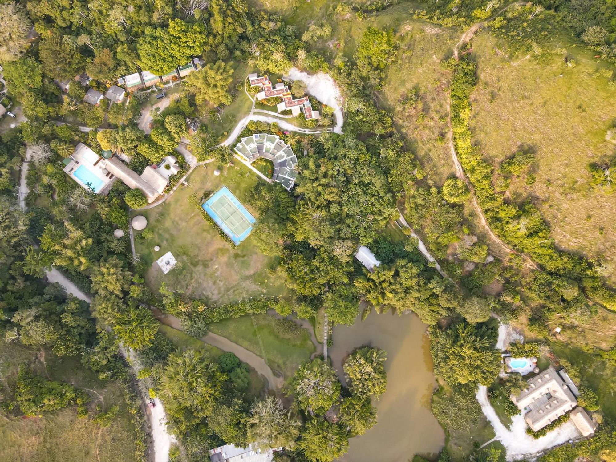 Los Colores Ecoparque Doradal Exterior photo