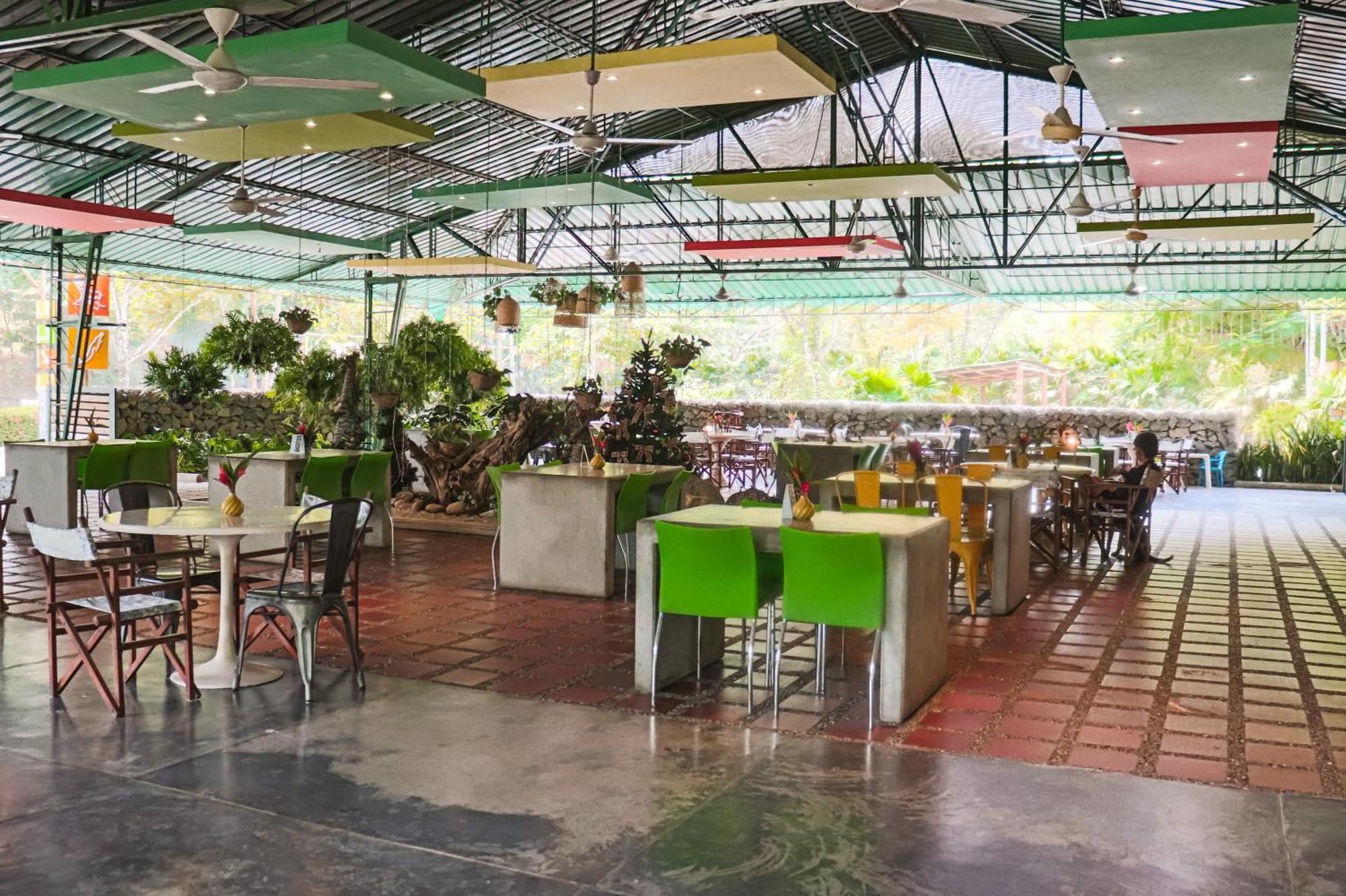Los Colores Ecoparque Doradal Exterior photo