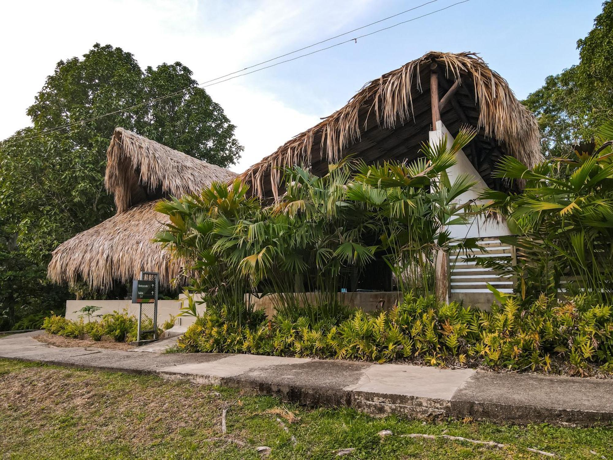 Los Colores Ecoparque Doradal Exterior photo