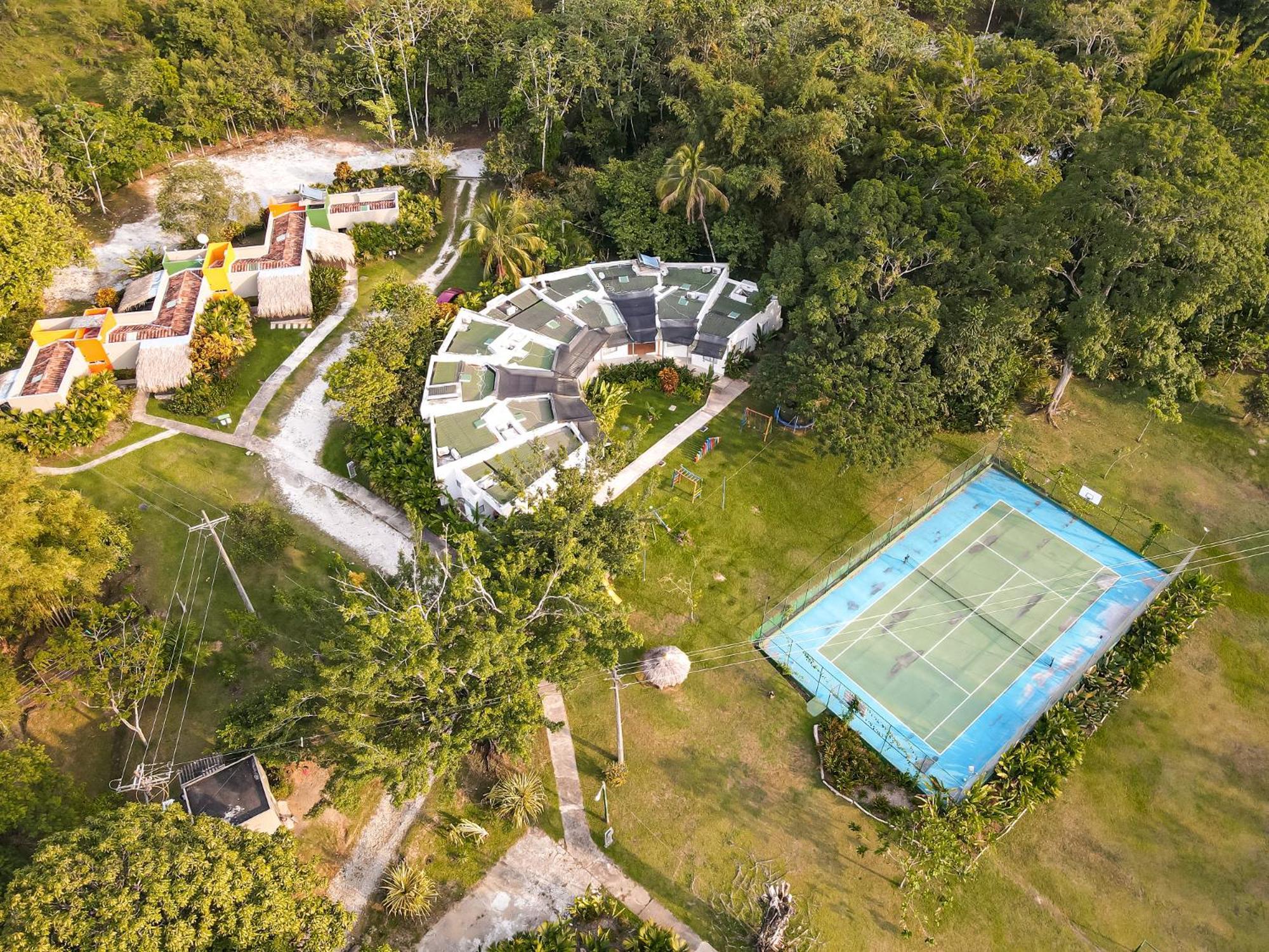 Los Colores Ecoparque Doradal Exterior photo